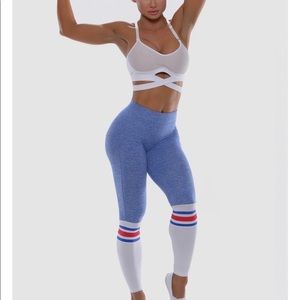 Bombshell leggings xs